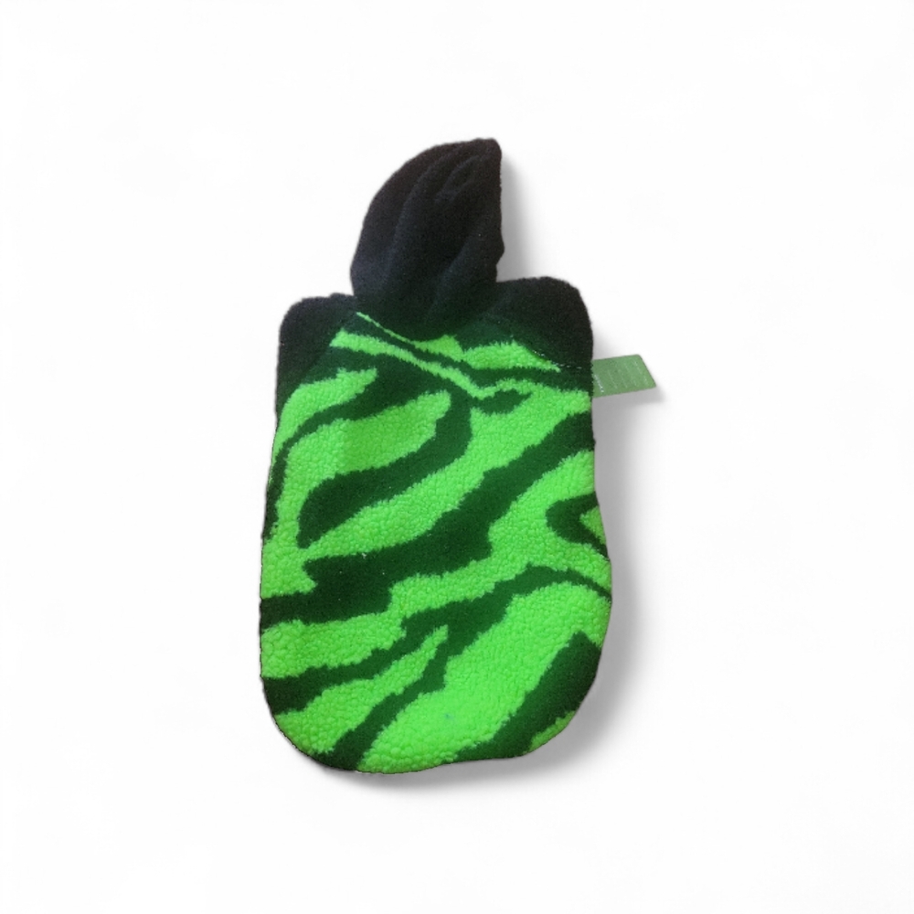 Green and Black Patterned Mitt